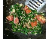 Foto langkah ke 3 dari resep Ikan Asin Sambal Ijo.