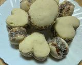 Foto del paso 4 de la receta: Alfajores Caseros De Maicena Con Crema De Leche o Nata / Sin Manteca