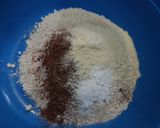 Foto langkah ke 1 dari resep Brownies Kukus Tanpa Telur (no mixer).