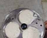 रवा इडली (Rava Idli recipe in Hindi) रेसिपी चरण 2 फोटो