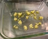 Une image de l'étape 7 de Gratin de courgettes et pommes de terre au lomo et roquefort.