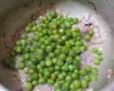 உருளைக்கிழங்கு பட்டாணி பால் கறி(peas potato curry recipe in tamil) ரெசிபி ஸ்டேப் 2 புகைப்படம்