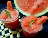 A picture of step 3 of Watermelon juice.
