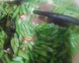 Foto langkah ke 2 dari resep Tumis Buncis Udang.