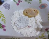 Foto langkah ke 5 dari resep Dadar Ayam Gulung.