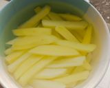 Foto langkah ke 1 dari resep Kentang Goreng Happy ❤.