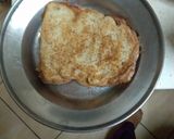 A picture of step 2 of French salty toast#5orlessingredientsrecipe.