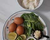 รูปขั้นตอนการทำที่ 1 ของ "ข้าวผัดไข่โบราณ / ข้าวผัดซีอิ๊ว" 🍳🍚