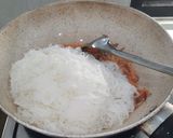 Foto langkah ke 12 dari resep Bihun Goreng Telur Wortel.