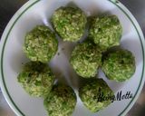 A picture of step 3 of Stuffed Matar-Paneer Bombs.