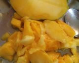 A picture of step 1 of Pulpy Mango Smoothie.