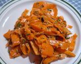 Foto del paso 5 de la receta: Ensalada de tiras de zanahoria