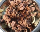Une image de l'étape 6 de Salade d endives au thon et tomates séchées sauce noix et framboise.