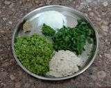 A picture of step 4 of Green lilva kachori.