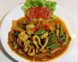 รูปขั้นตอนการทำที่ 5 ของ ผัดเผ็ดซีฟู้ด
