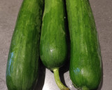 A picture of step 1 of Sesame Sauce Cucumber Salad.