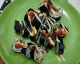 Foto langkah ke 5 dari resep Kimbab rumahan sederhana.