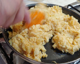 Foto del paso 6 de la receta: Tortilla hostelera, patatas y cebolla o con ajos tiernos