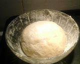 Foto del paso 3 de la receta: Medialunas de manteca