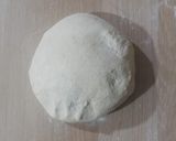 Foto del passaggio 3 della ricetta Corona di pane all'arancia e cannella 🌷