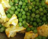 A picture of step 2 of Cauliflower pea veg.