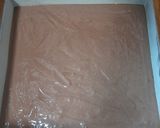 Foto langkah ke 5 dari resep Base Cake Ulang Tahun / Bolu Coklat Panggang.
