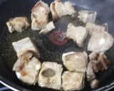 Foto del paso 1 de la receta: Arroz con costilla y alcachofas