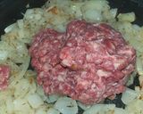 Foto del paso 3 de la receta: Morrón relleno de carne picada