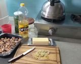 Foto del paso 1 de la receta: Mejillones a la peovenzal con arroz bomba