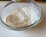 Foto del paso 3 de la receta: Pan relleno de crema pastelera (クリームパン) / Bollo japonés