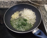 Foto del paso 4 de la receta: Merluza en salsa verde