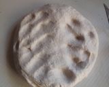 Foto del paso 3 de la receta: Jugoso calzone de humita y cebolla de verdeo