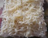 A picture of step 4 of Cheese garlic bread.