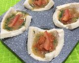 Foto langkah ke 2 dari resep Roti Mangkuk dgn telur dan tuna.