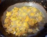 A picture of step 6 of Sindhi style gram flour Pakode or bhajiya.