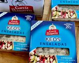 Foto del paso 1 de la receta: Ensalada de endivias rojas, remolacha, aguacate y queso Keos