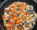 Foto del paso 2 de la receta: Pasta en salsa rosada