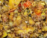 A picture of step 4 of Capsicum aloo.