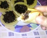 Foto langkah ke 4 dari resep Martabak Sirup Cocopandan Hijau Tanpa Susu by:Erni Hartanti.Amd.