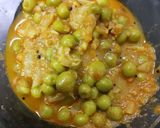 मटार उसळ (matar usal recipe in marathi) रेसिपी स्टेप 7 फोटो 