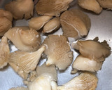Foto del paso 1 de la receta: Champiñón ostra a la brasa