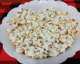 A picture of step 4 of Homemade pop corns.