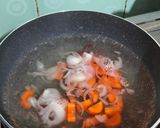 Foto langkah ke 3 dari resep Bening gambas wortel.