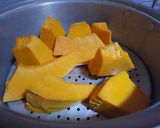 Foto langkah ke 1 dari resep Bubur candil labu kuning.