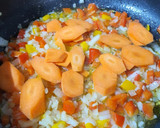 Foto del paso 1 de la receta: Estofado de cerdo con chorizo y guisantes