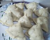 A picture of step 3 of Samosa (Samose Recipe).