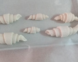 Foto del paso 12 de la receta: Cruasanes de hojaldre caseros Sin Gluten
