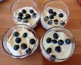 Áfonyás pohárkrém recept fázis 2 fotója