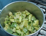 Foto del paso 3 de la receta: Caldo de huevo