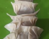 Foto langkah ke 3 dari resep Gyoza ayam udang.